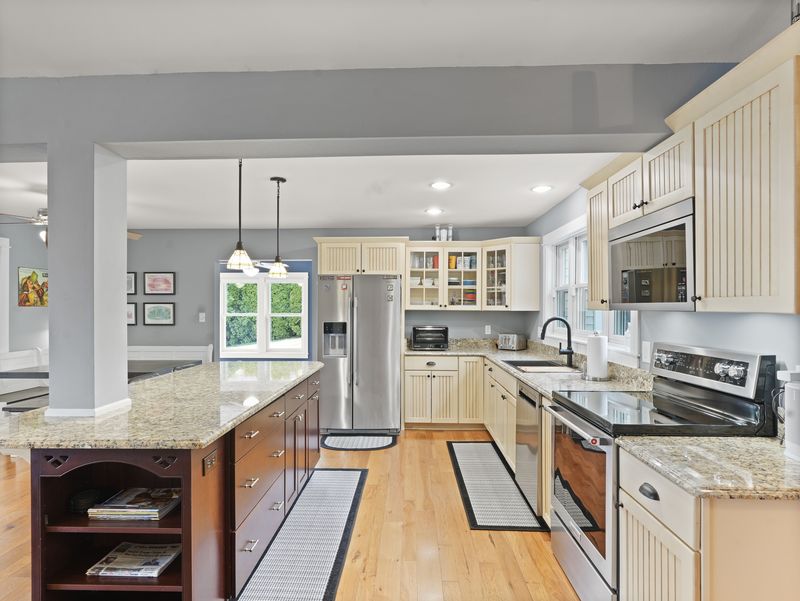 Kitchen Island